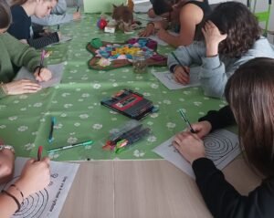 Notre intervenante coloriage lycee